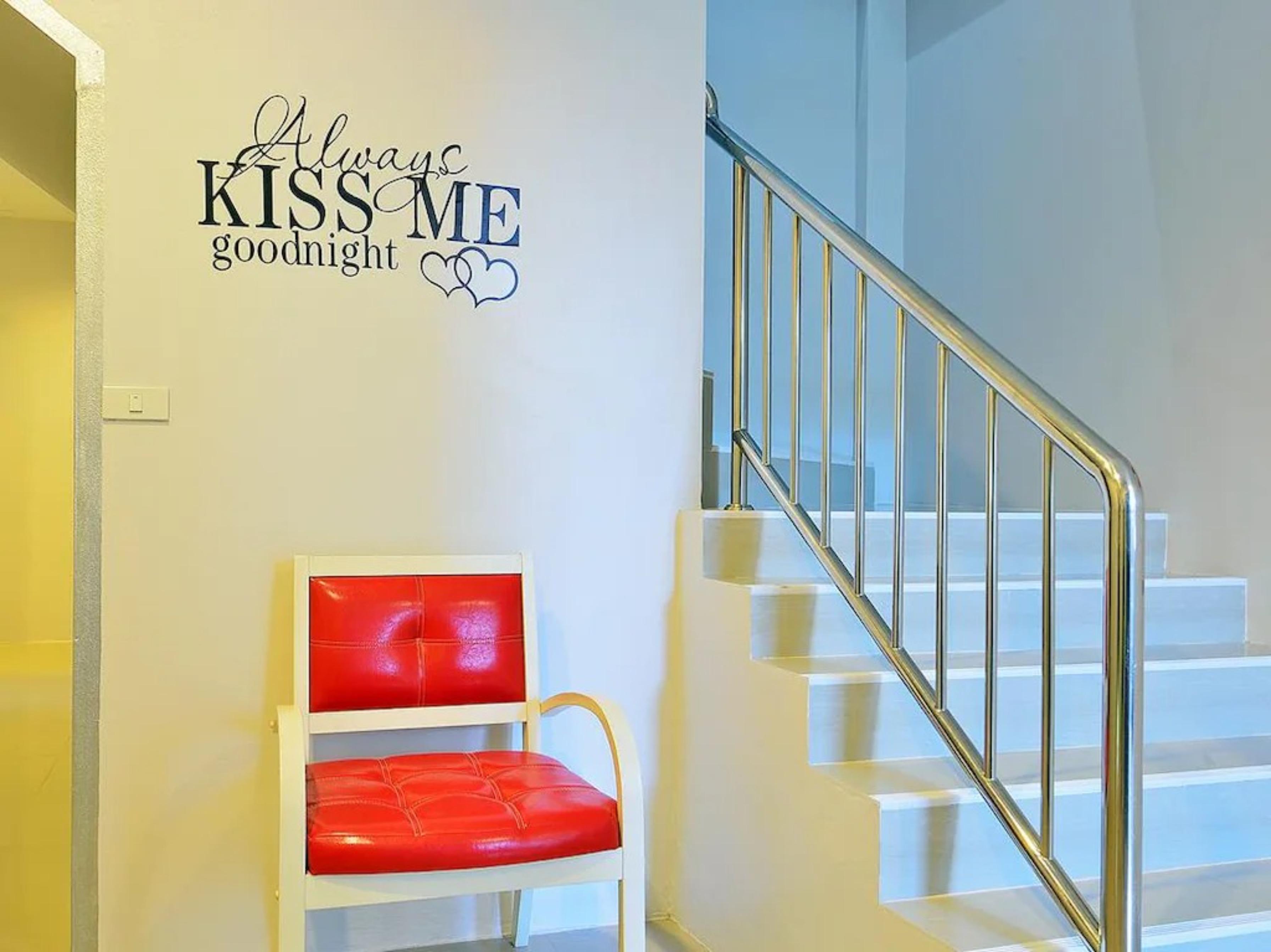 Kiss Hometel Ao Nang Extérieur photo